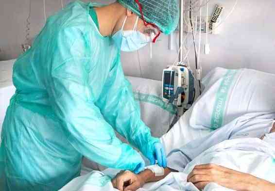 Dos hospitales de Castilla-La Mancha ya no tienen ingresados pacientes por COVID