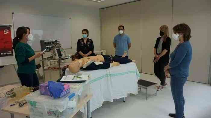 Cursos de reanimación cardiopulmonar avanzados para personal sanitario en el Hospital Universitario de Toledo