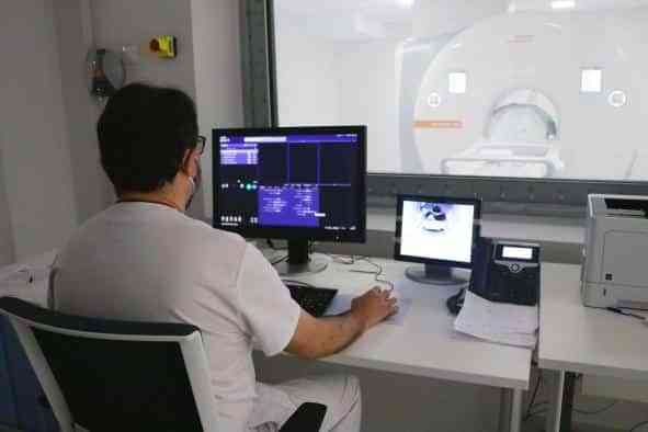 La resonancia magnética de última generación del Hospital Universitario de Toledo comienza a realizar estudios