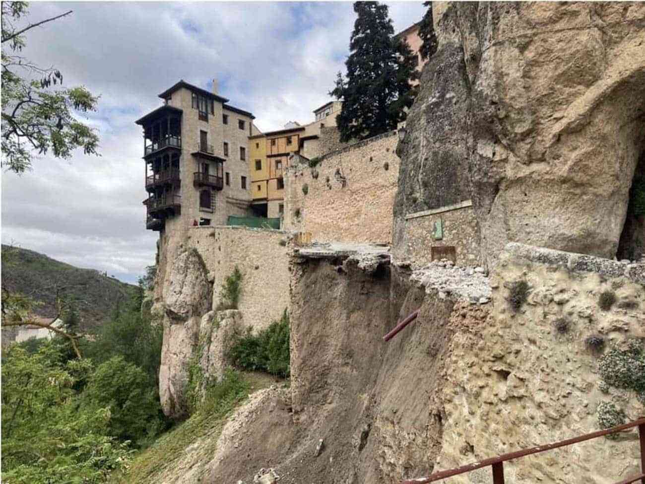 Comisión urgente en Cuenca por el hundimiento de parte de la calle Canónigos
