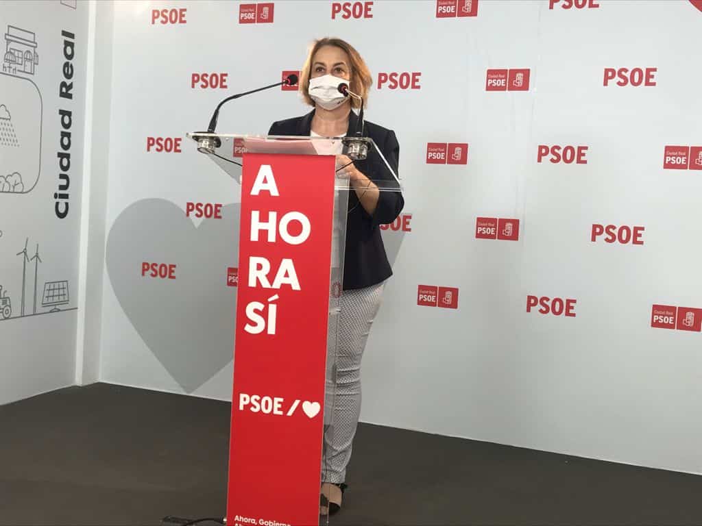 Manuela Casado: “La vacunación va a una velocidad supersónica, con más de 176.000 dosis inoculadas la semana pasada, en la que llegaron a inyectarse 35.000 dosis en un día”
