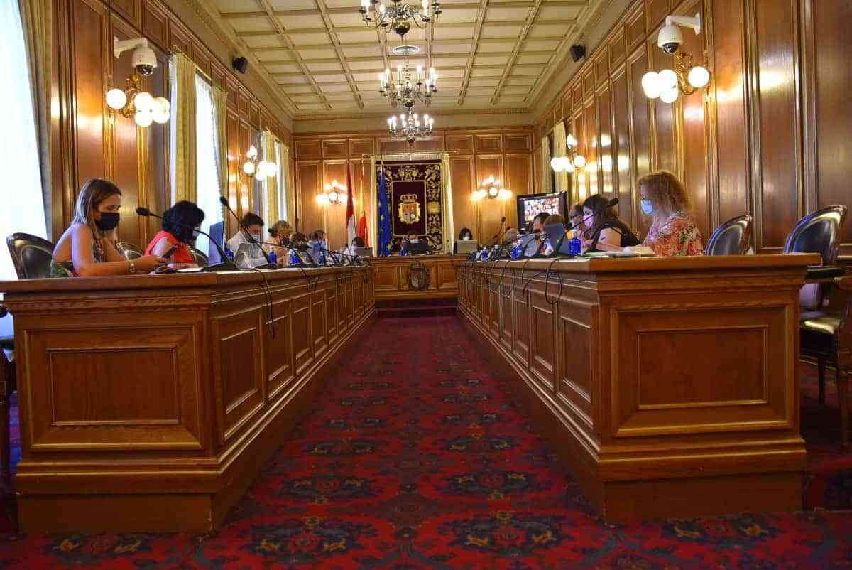 Aumenta la asistencia de diputados y diputadas en la sesión plenaria ordinaria de junio de la Diputación de Cuenca