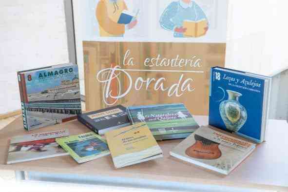 «La Estantería Dorada» llega ya a 58 residencias, centros de mayores y hogares de pensionistas y jubilados