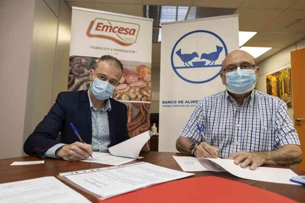 Emcesa firma un acuerdo anual con el Banco de Alimentos