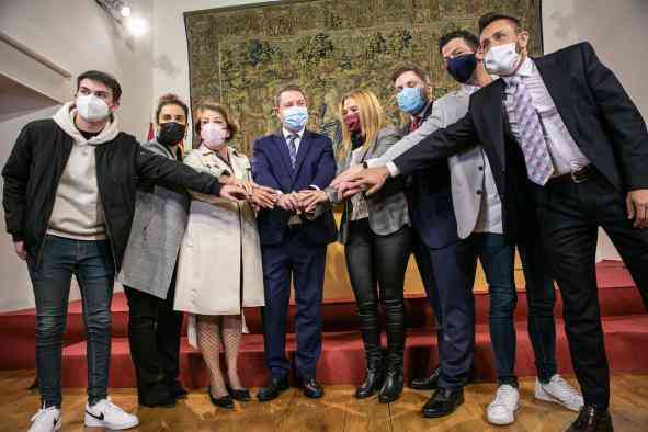 AFANION recibe dos viviendas para que las familias con hijos con cáncer puedan alojarse mientras reciben tratamiento