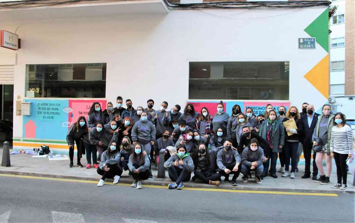 El Gobierno regional subvenciona un proyecto de Plena Inclusión e Inciso para el fomento de la igualdad de género con el rap y la slampoetry