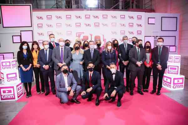 Milagros Tolón asiste a la gala de celebración del 20 aniversario de CMM y felicita a todos los profesionales de este servicio público