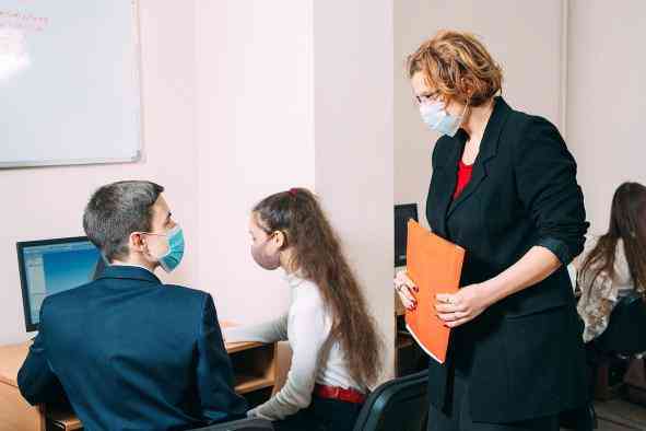 Un total de 183 centros educativos de Castilla-La Mancha participarán en el proceso de renovación, selección y nombramiento de equipos directivos