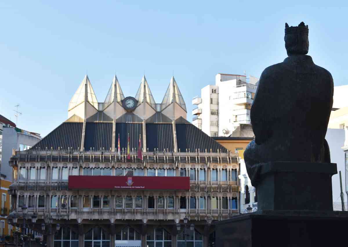 El rey Felipe VI recibirá el 7 de enero a mediodía, a una representación de la corporación municipal de Ciudad Real