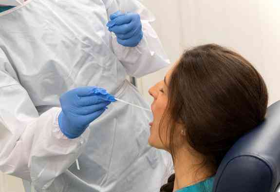 Disminución de casos y pacientes hospitalizados por Covid-19 en Castilla-La Mancha