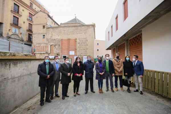 La alcaldesa destaca la colaboración entre administraciones a favor de un Casco Histórico vivo mediante la creación de espacios y vivienda