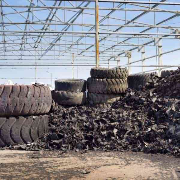 Se proyecta en Castilla-La Mancha una planta pirolítica de vanguardia, para reciclar neumáticos usados en biocombustible y materia prima para la industria