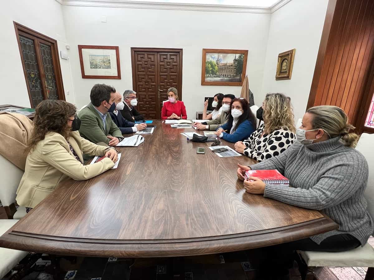 El Gobierno local aprueba el inicio de expediente para ceder a la Guardia Civil la parcela del nuevo cuartel en La Peraleda