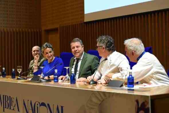 El presidente regional anima a los profesionales de la gastronomía a contribuir al desarrollo de la ‘marca europea’ como seña de identidad