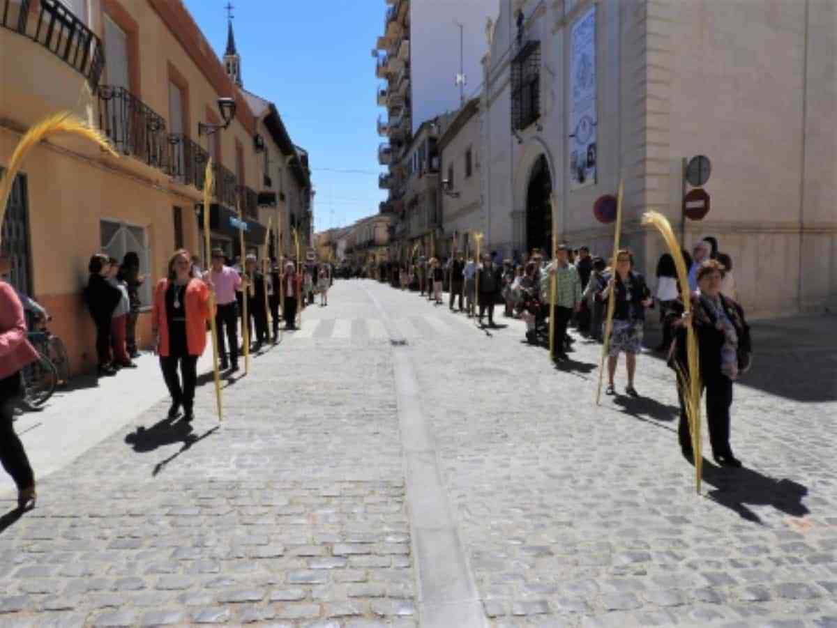 Ordenación excepcional del estacionamiento y circulación de vehículos en Manzanares por Semana Santa entre el 8 y el 17 de abril