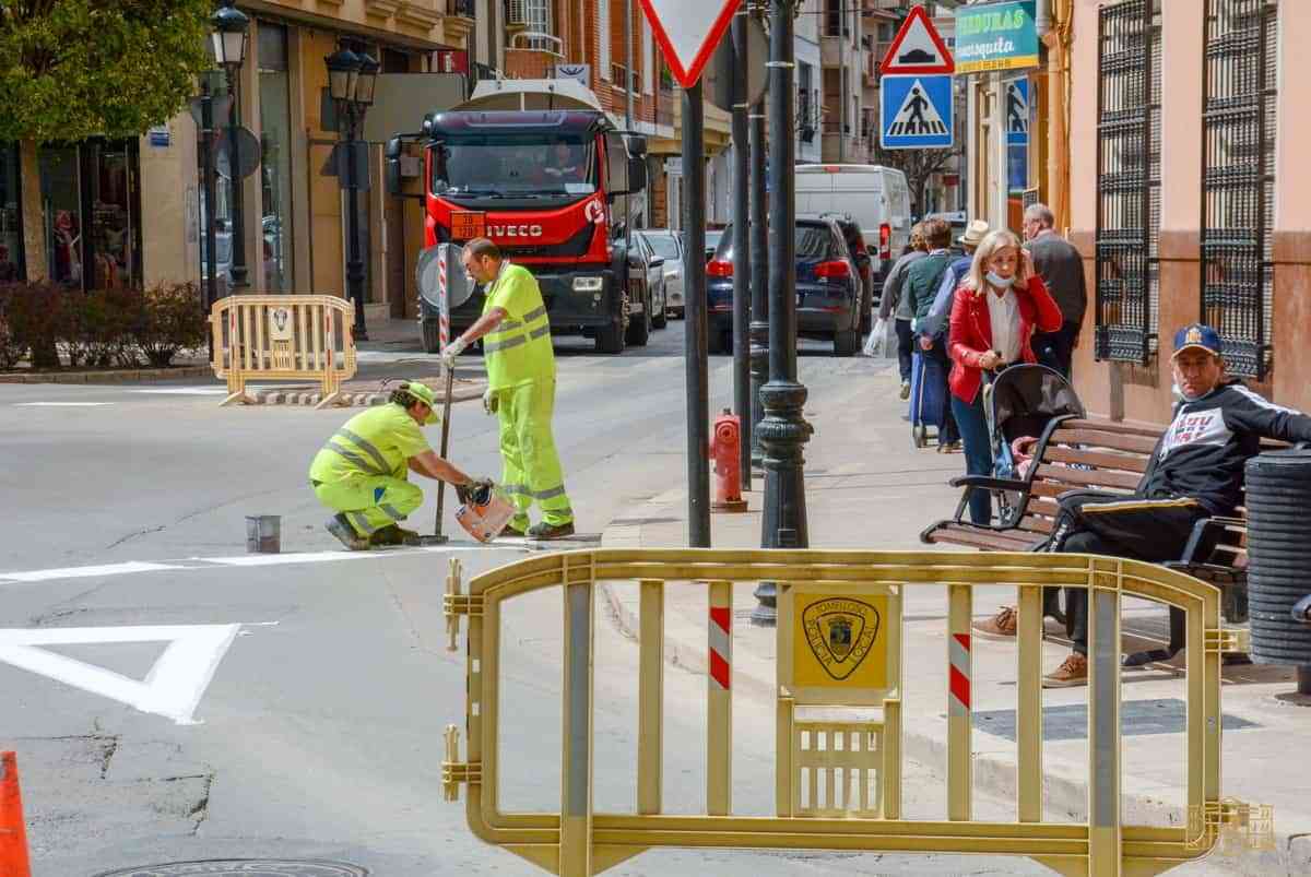 Proyecto de señalización horizontal para el mantenimiento de las calles principales de Tomelloso se encuentra en marcha