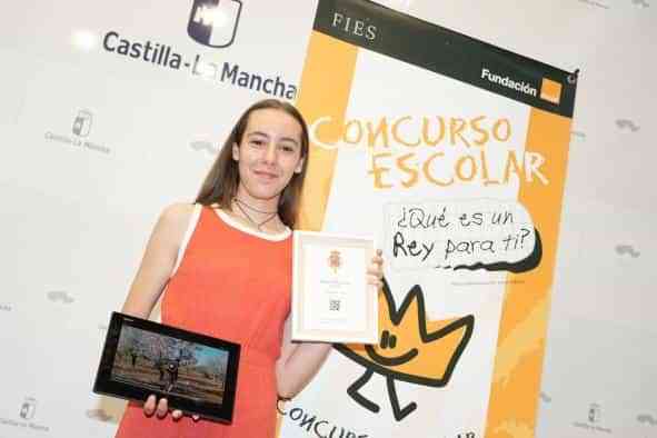 El Gobierno regional felicita a la alumna de Casasimarro, Elsa López, ganadora en Castilla-La Mancha del concurso ‘¿Qué es un rey para ti?’