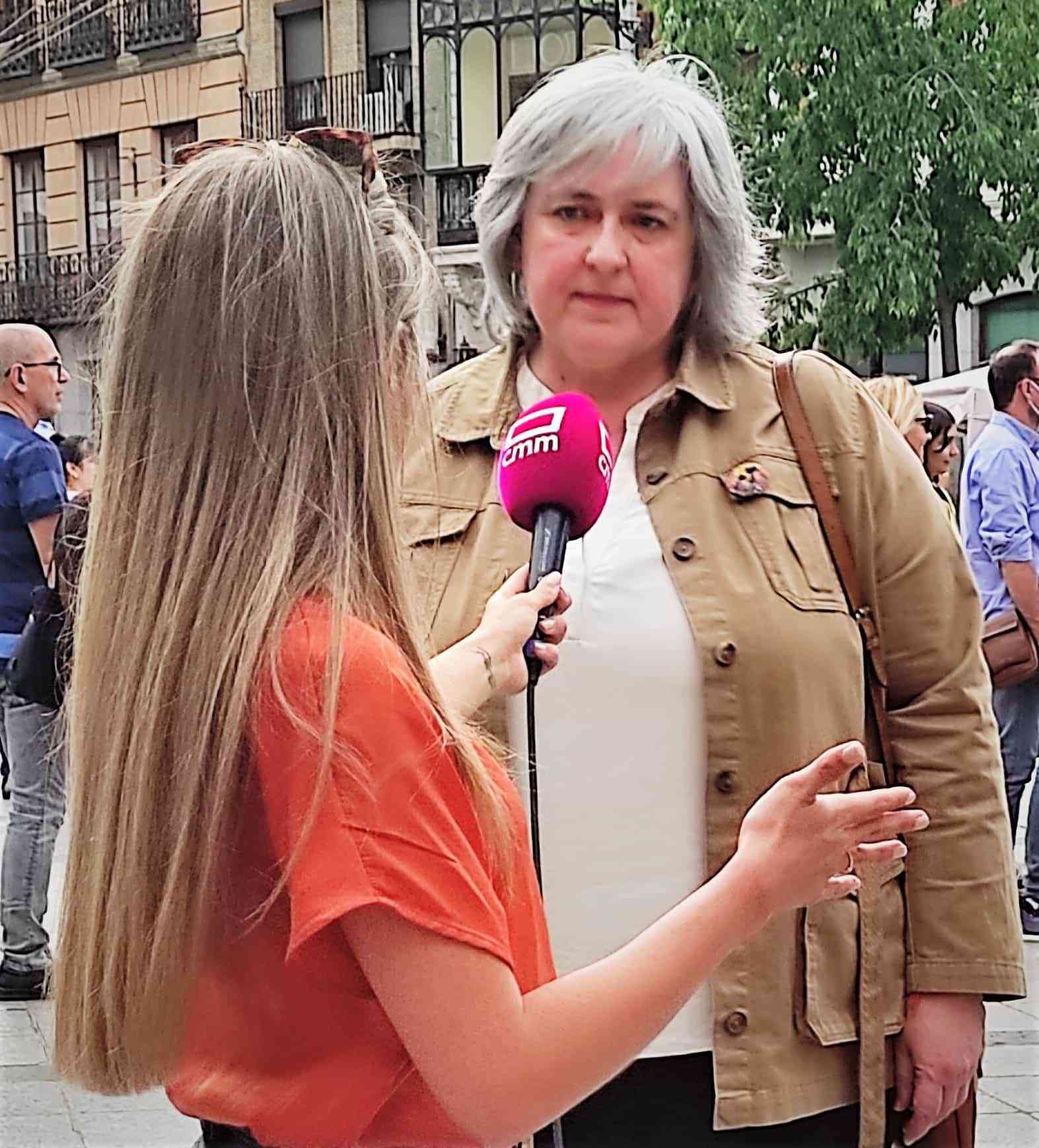 Isabel Álvarez aclara a la consejera de Igualdad que las mujeres “acuden a la privada para interrumpir su embarazo porque la sanidad pública las envía allí”