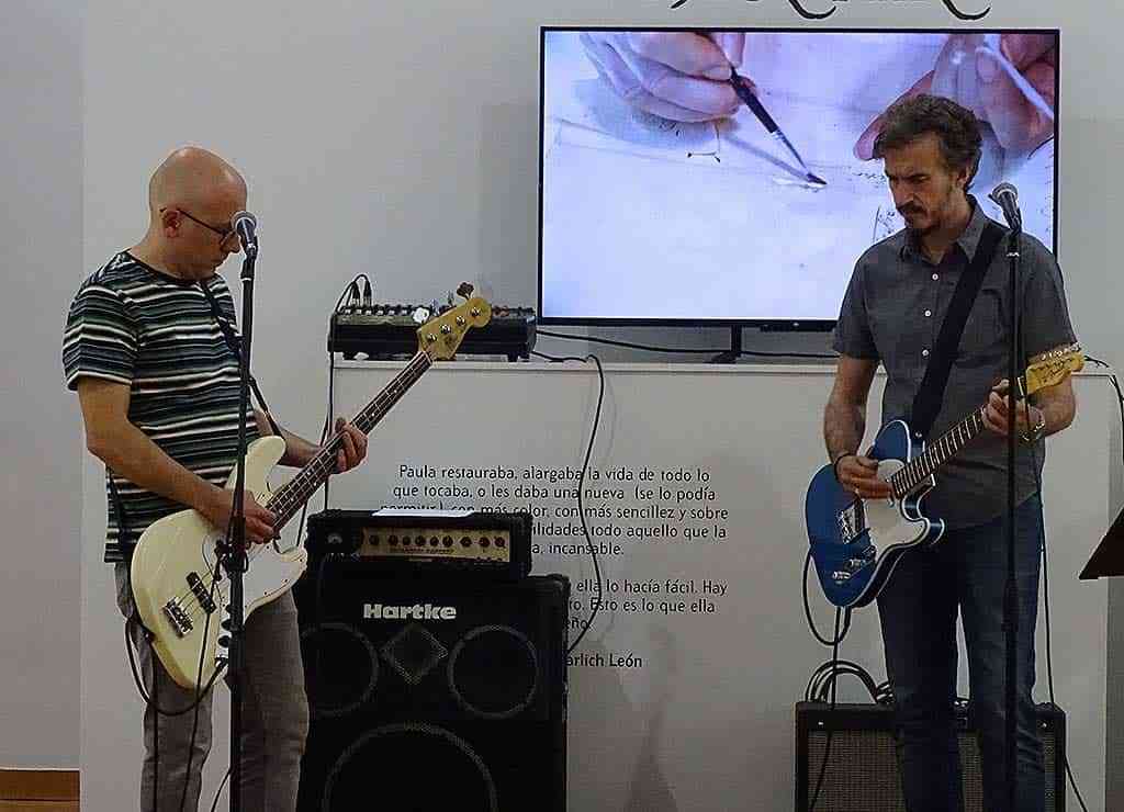 Big Letes pone el broche de oro a la Exposición-Homenaje a Paula Cruz en Quintanar de la Orden