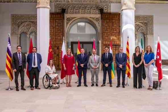 El presidente García-Page ensalza el Estado de las Autonomías que “ha hecho que se cohesione el país” en igualdad de derechos