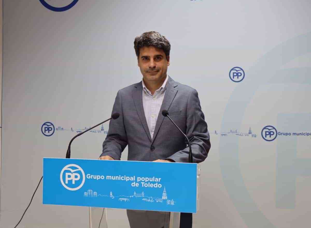 PP pedirá toda la información de los gastos del viaje de la alcaldesa de Toledo y varios concejales al Rocío
