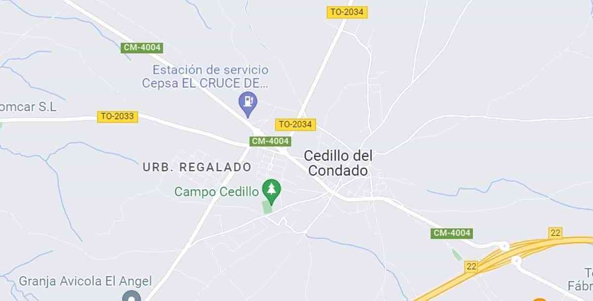 Dos afectados por inhalación de humo tras un incendio en una granja avícola en Cedillo del Condado (Toledo)