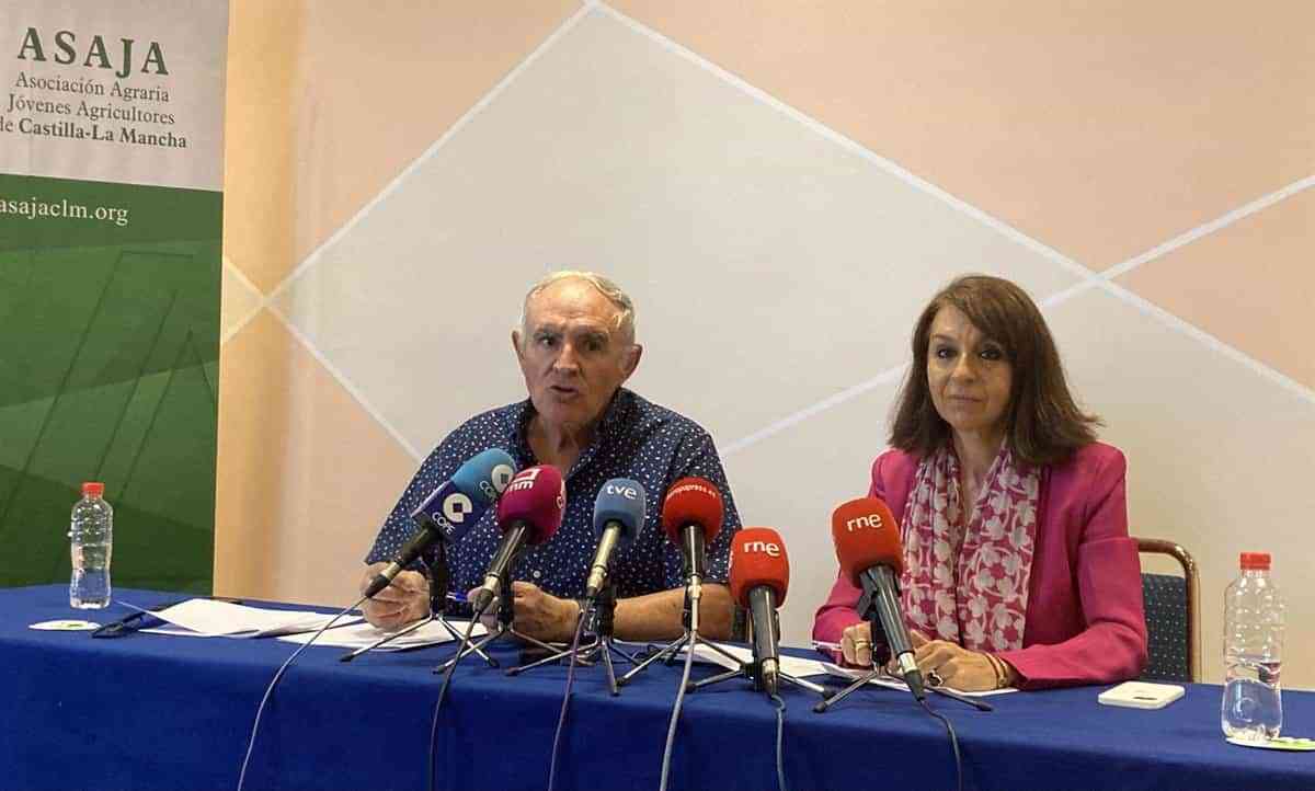 VÍDEO: Asaja se pone en modo campaña electoral y pide a los partidos "compromisos de verdad": "Vamos a estar a tope"