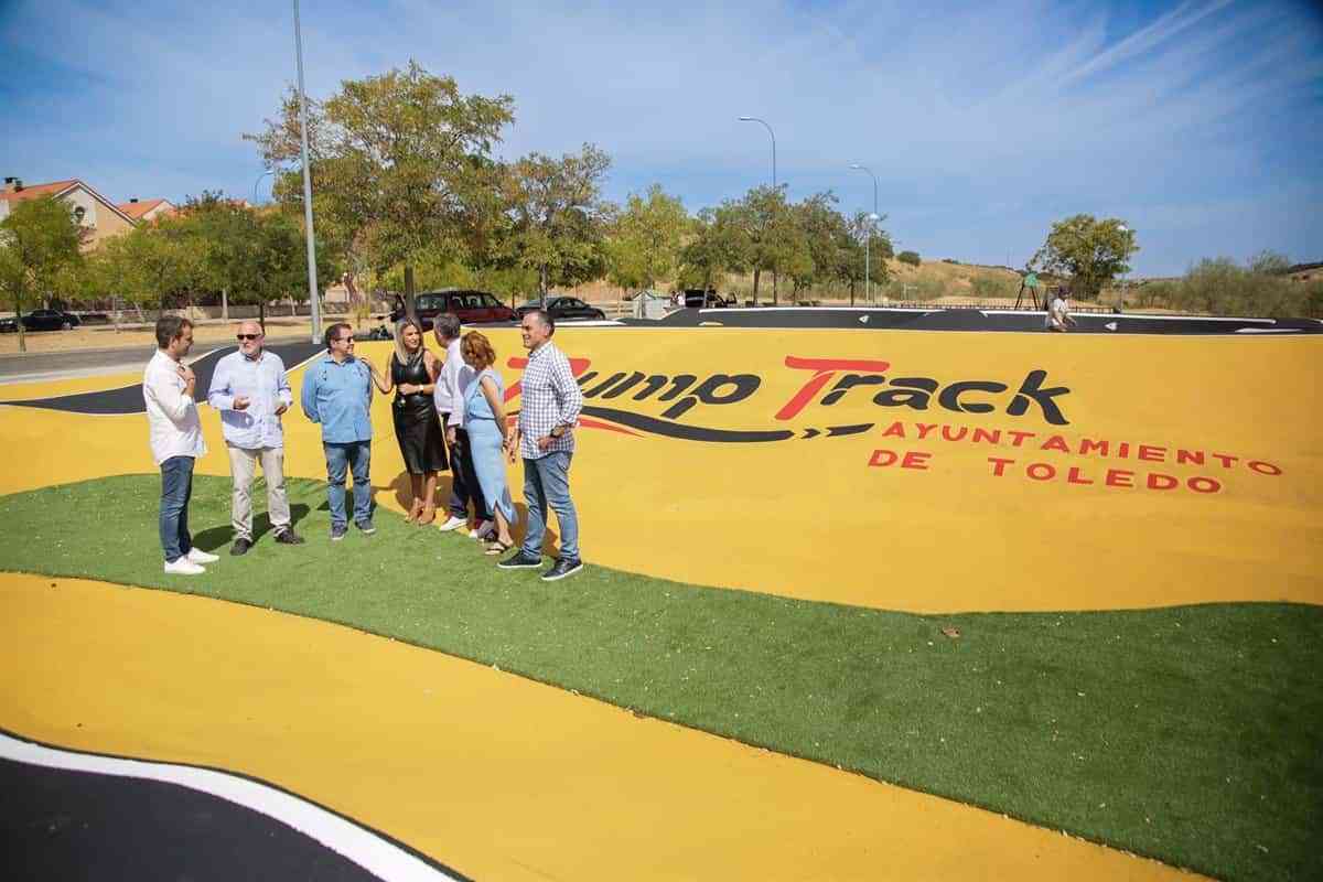Tolón confirma que las luces de Navidad se encenderán el 26 de noviembre y el 25N "Toledo estará iluminado de morado"