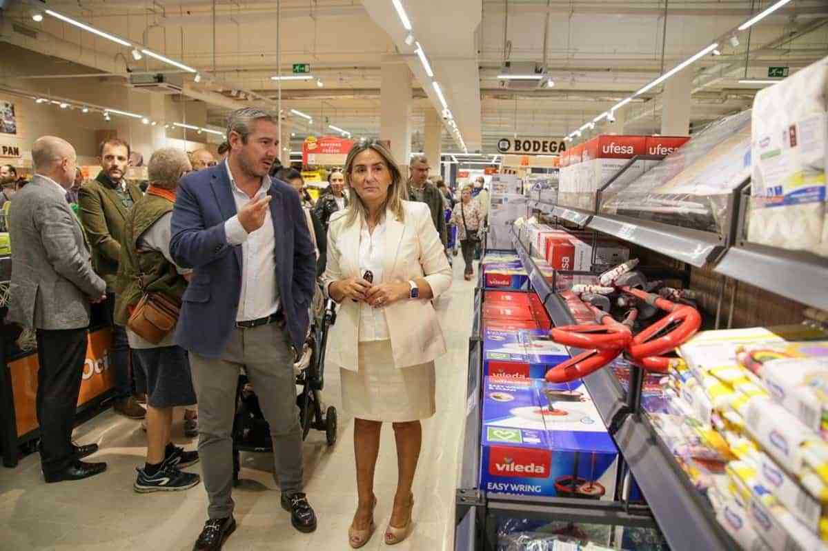 Abre en el centro comercial Luz del Tajo de Toledo la tienda Lidl más grande de Castilla-La Mancha