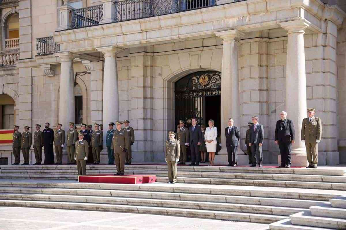 El coronel Álvaro Díaz aboga por dar más visibilidad a las Fuerzas Armadas: "No se puede querer lo que no se conoce"