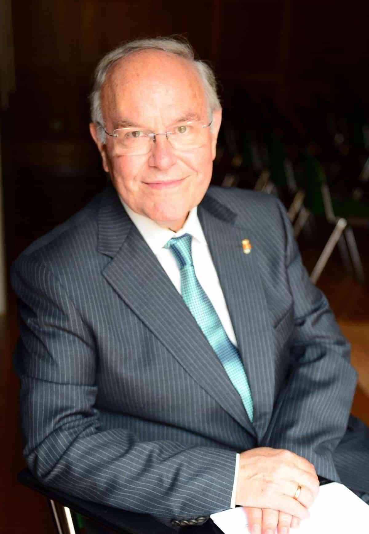 Fallece el microbiólogo toledano César Nombela, que fue presidente del CSIC entre 1996 y el 2000