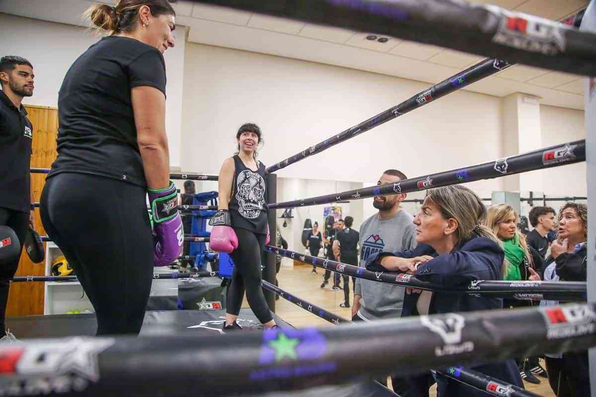 La boutique fitness 'Astroboxing Club' echa a andar con el objetivo de hacer del boxeo un deporte inclusivo en Toledo