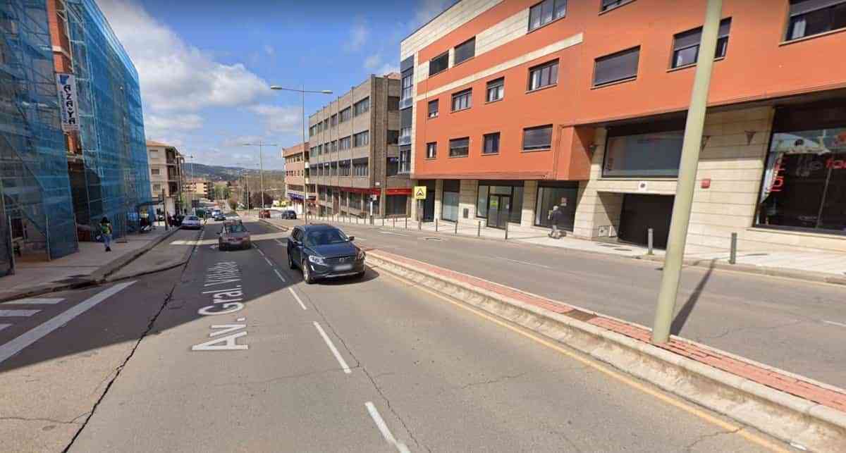 Una discusión entre dos inquilinos de un piso de Toledo acaba con uno de ellos clavándole unas tijeras al otro