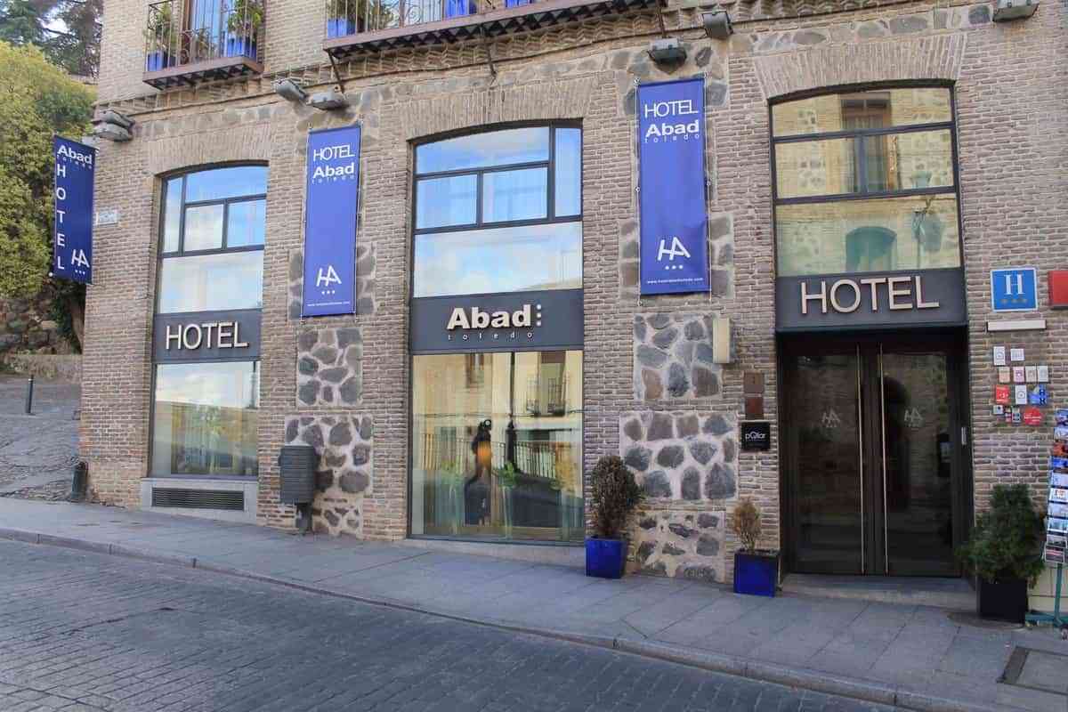 La ocupación hotelera en Toledo cayó hasta el 74% durante el Puente de la Constitución, lejos del 91% de 2019, según AHT
