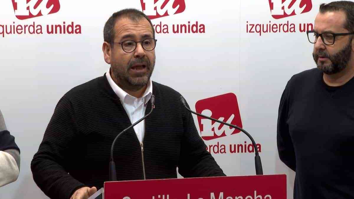 Crespo (IU): Apoyaría a Page como Presidente si cambian sus políticas a favor de la mayoría social