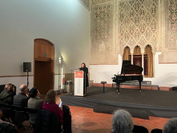 El Ayuntamiento de Toledo se suma al poemario colectivo del Museo Sefardí en memoria de las víctimas del Holocausto