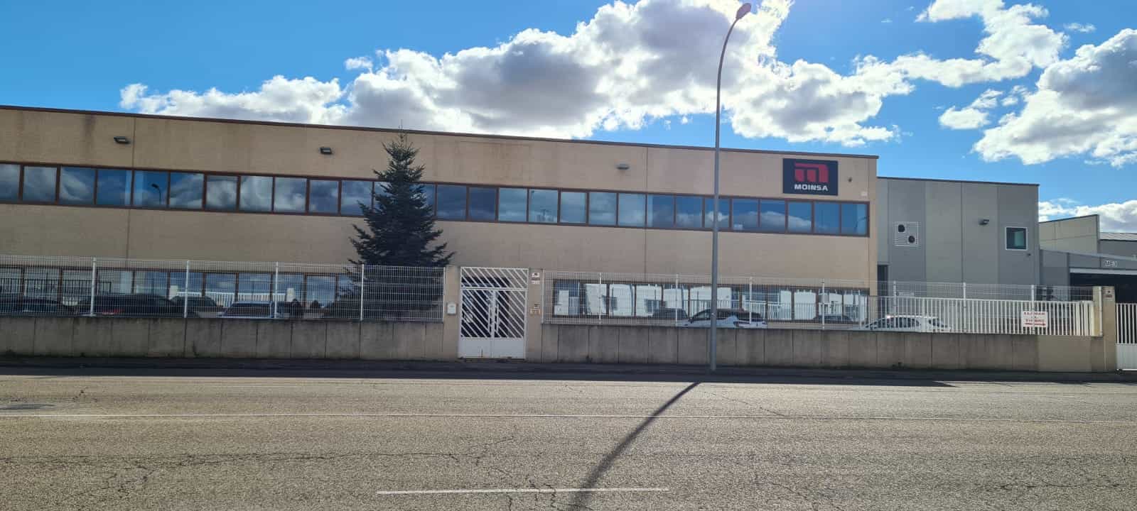 El grupo MOINSA quiere cerrar su fábrica de Villarubia de Santiago y mantiene en la incógnita el futuro de sus 35 trabajadores