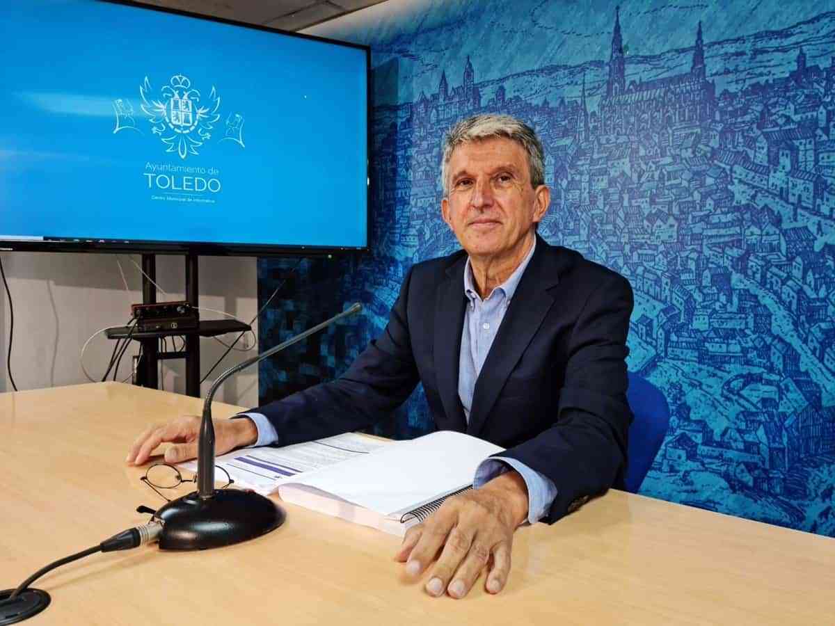 Sabrido rechaza prorrogar los presupuestos de Toledo y defiende que han sido presentados "con voluntad de aprobarlos"