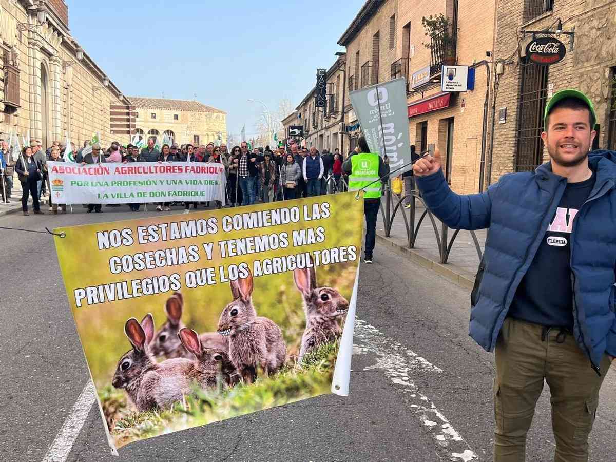 Agricultores de Toledo exigen a la Junta que declare plaga la «invasión del conejo híbrido»