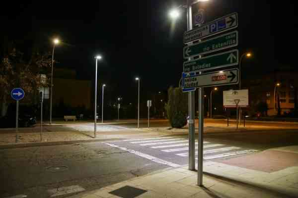 Toledo se compromete a incrementar la seguridad vial con iluminación para 12 pasos de peatones