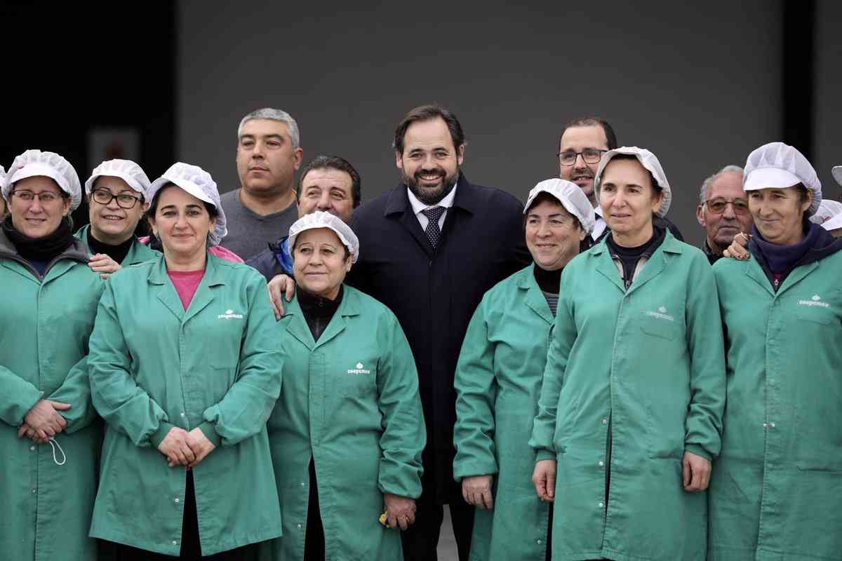 Núñez refuerza su alianza con Ayuso y Moreno para contrarrestar el acuerdo de Page con el Puerto de Valencia