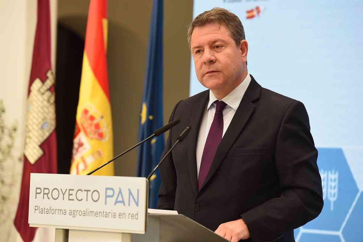 Page elogia a Darias y Maroto por ser “amigas de C-LM” y celebra la entrada de los nuevos ministros como un logro para el estado.