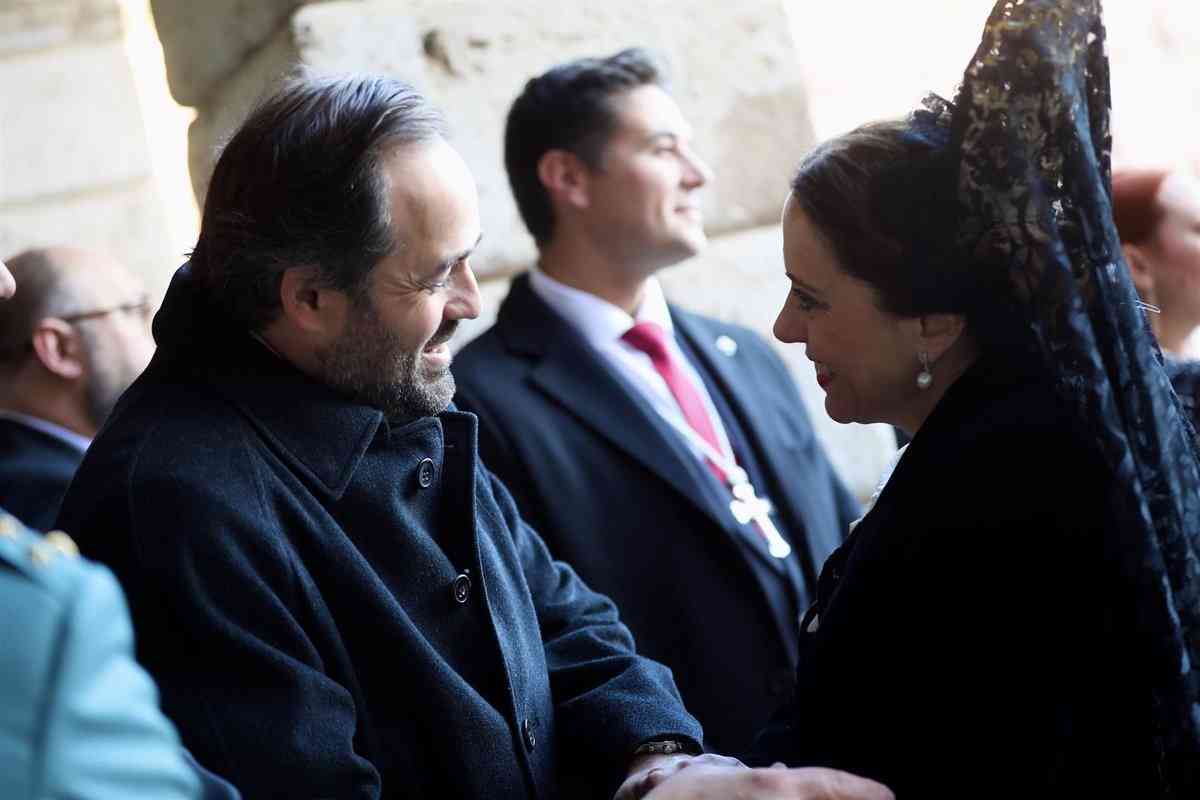 Núñez destaca el papel de la Semana Santa en dinamizar el turismo y generar empleo en la hostelería.