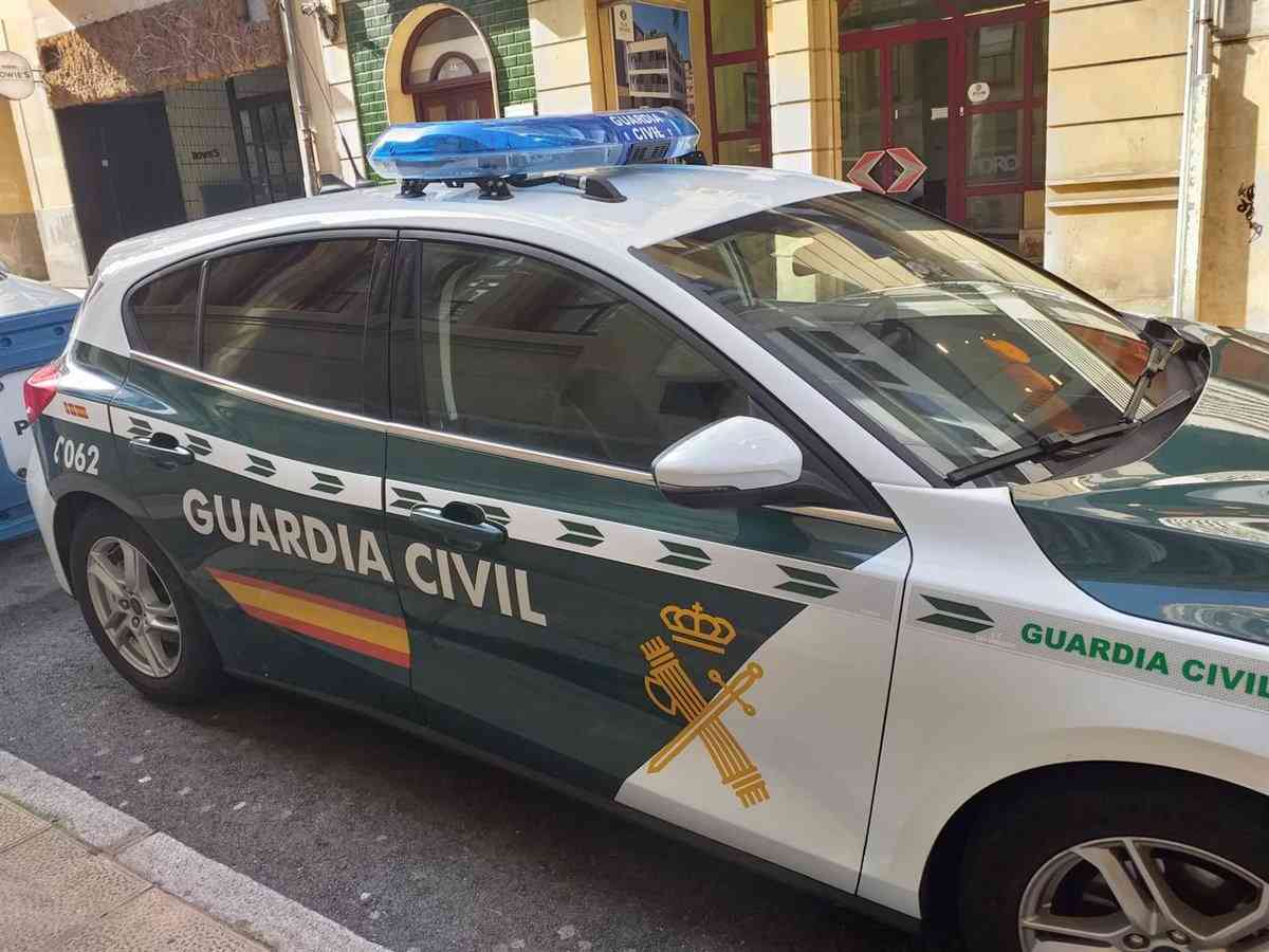 Desmantelada red de tráfico de cocaína con múltiples detenciones en Toledo y zonas aledañas por la Guardia Civil.