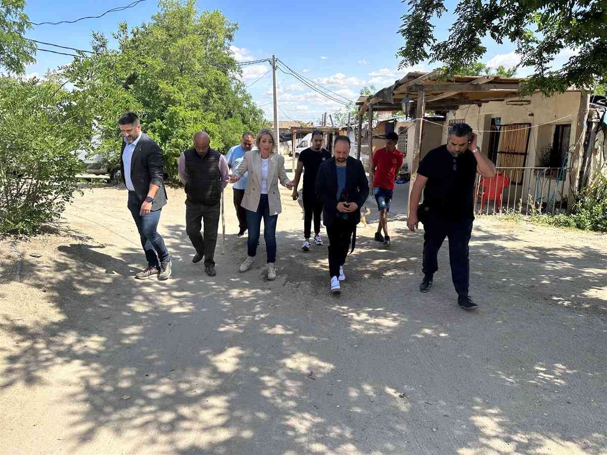 «Nicolás Cañizares (Vox) discute las demandas de los ciudadanos del Cerro de los Palos en Toledo: ‘Empleo e integración social son sus objetivos'»