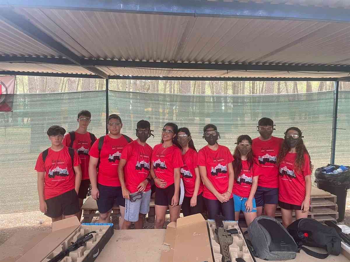 El programa de verano renovado de la UCLM busca elevar el nivel de inglés de estudiantes preuniversitarios.