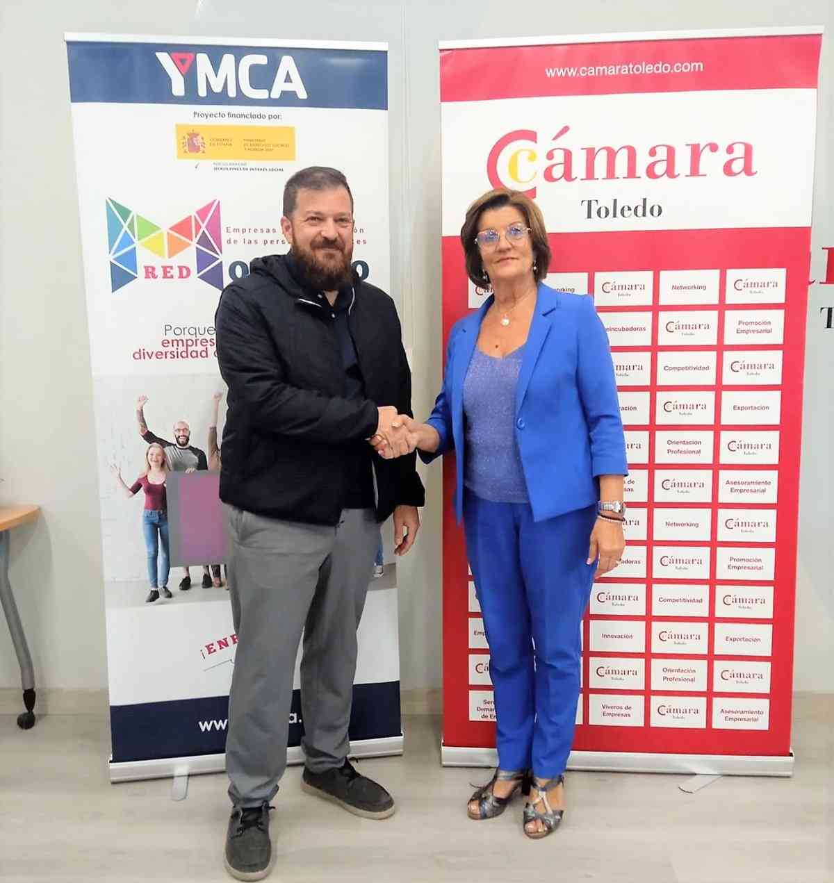 La Cámara de Comercio de Toledo y YMCA colaboran para fomentar la inclusión laboral de migrantes.