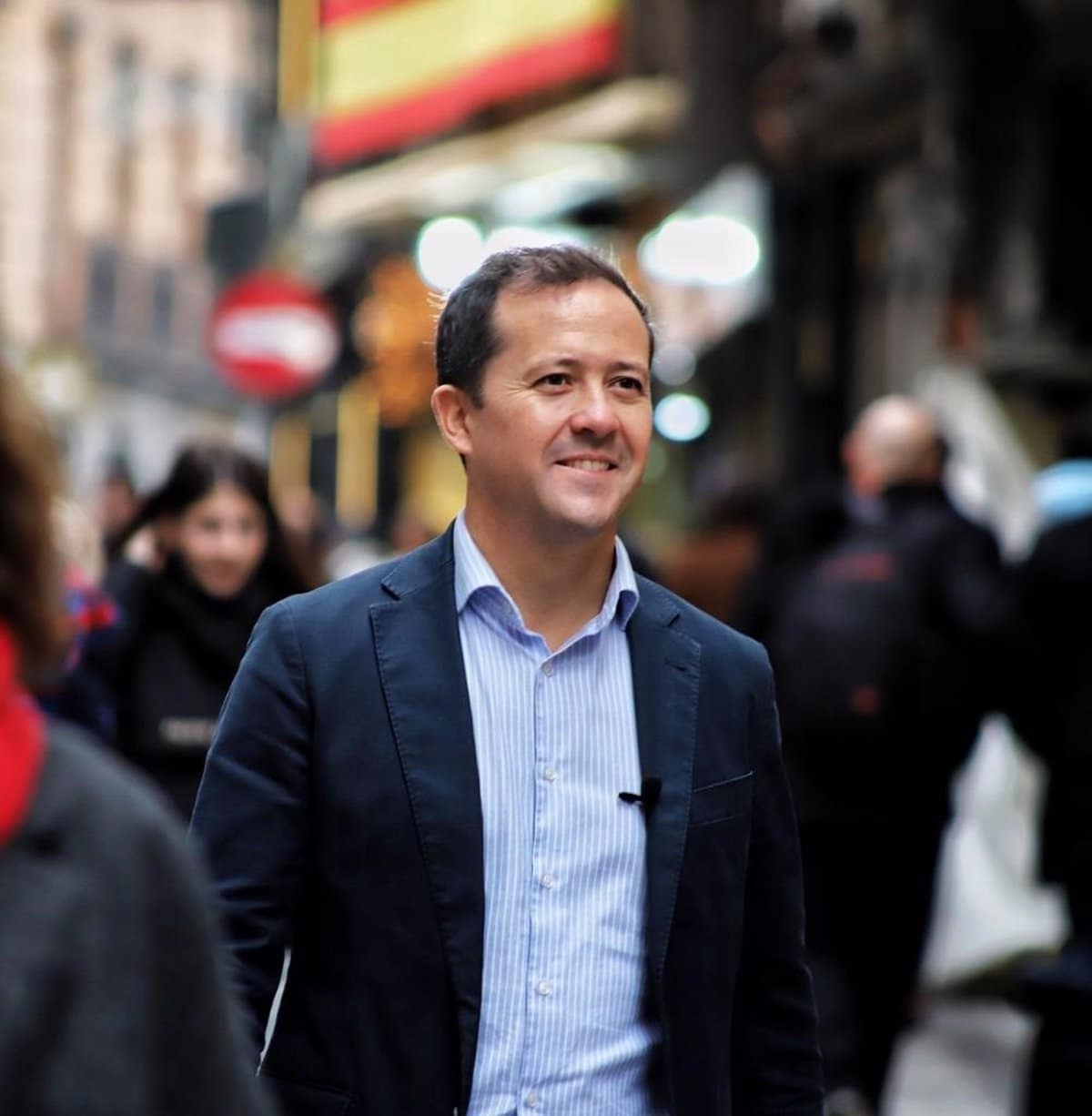 Carlos Velázquez (PP) es elegido alcalde de Toledo con el apoyo de Vox, poniendo fin a 16 años de gobierno socialista.