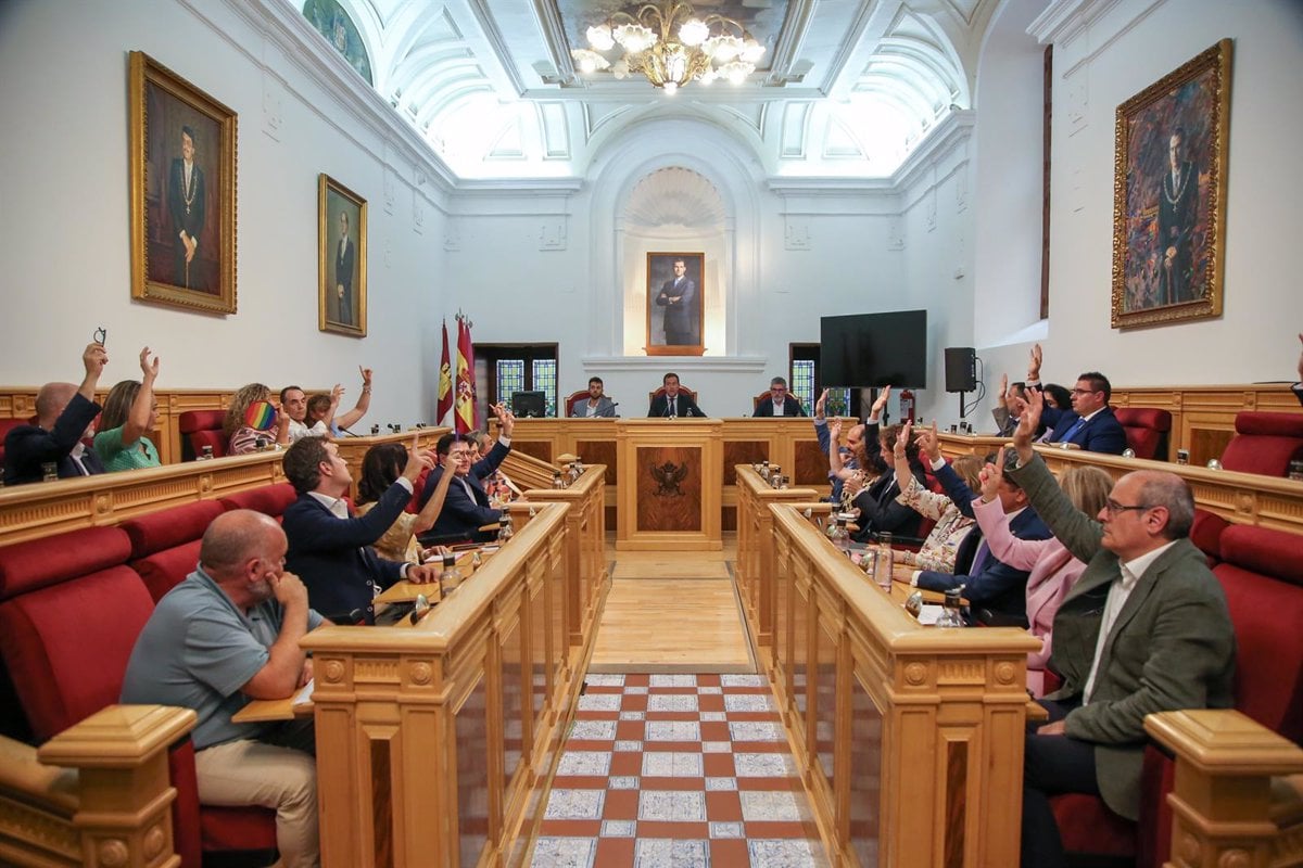 Unidas Podemos se opone al reparto de personal técnico en la constitución del Ayuntamiento de Toledo.