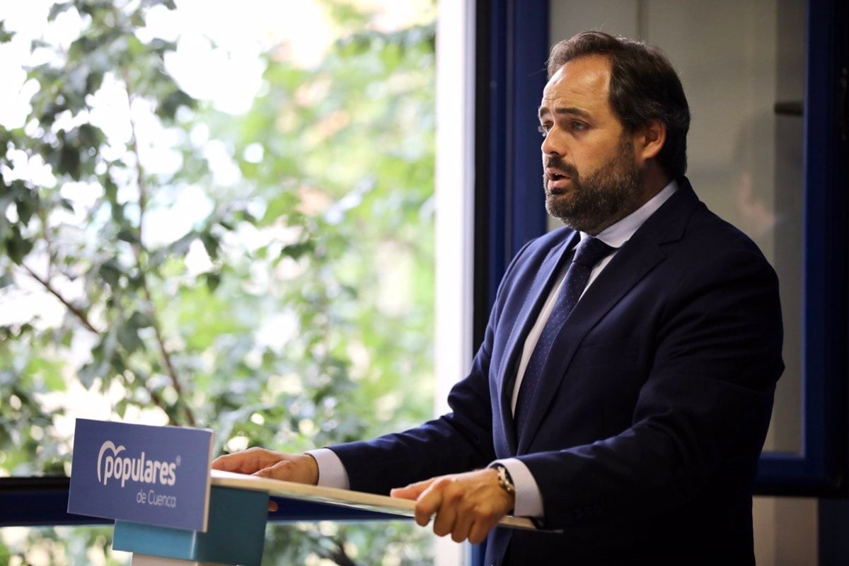 Núñez celebra la designación de Jiménez, Navarro, Fúnez, Román y Velasco como primeros del Congreso